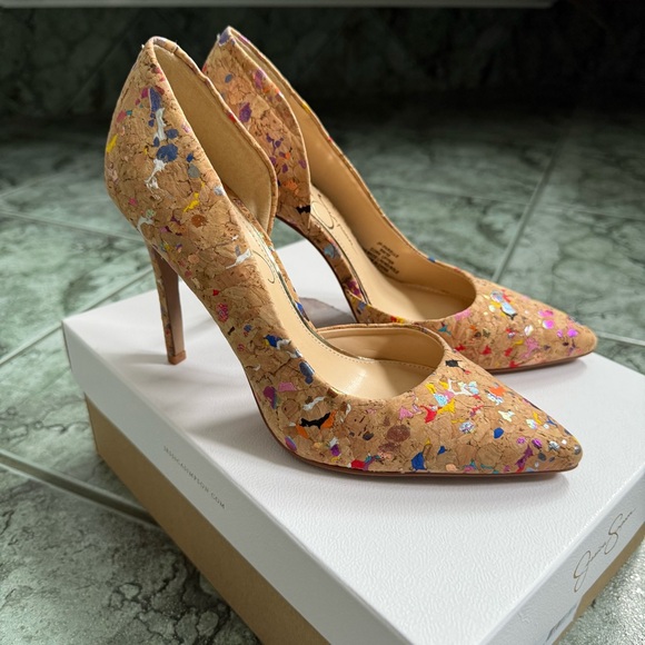 Jessica Simpson Pumps - Picture 8 of 8